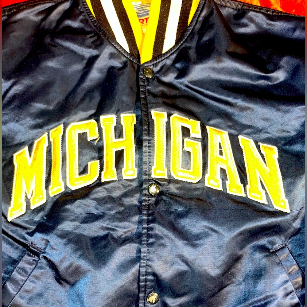 Men’s Vintage University of Michigan starter jacket